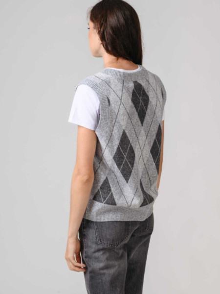 CHALECO_ROMBOS_GRIS