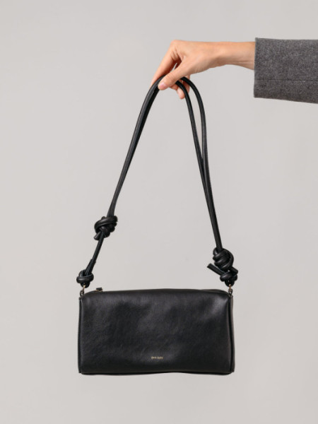 BOLSO_CUADRADO_CRUZADO_NUDO_NEGRO