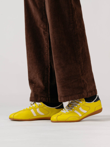 ZAPATILLA_AMARILLA_STEP_AMARILLA