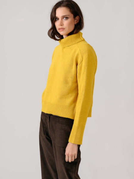 JERSEY_AMUR_CUELLO_VUELTO_GRUESO_AMARILLO JERSEY_AMUR_CUELLO_VUELTO_GRUESO_AMARILLO
