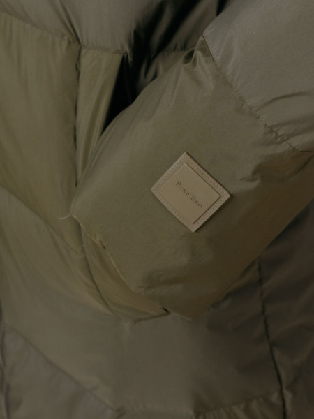 PLUMIFERO_LARGO_CAPUCHA_KHAKI