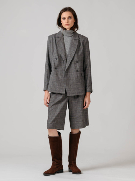 BERMUDA_GRIS_CUADROS_GRIS_RAYA_BEIGE_GRIS