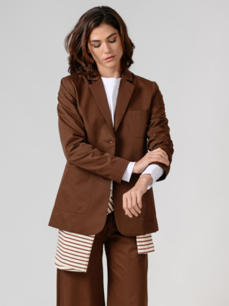 Americana Haiti Marrón