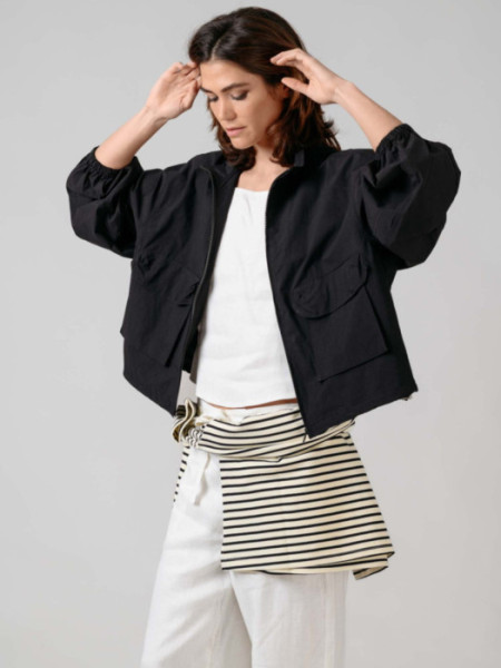 Cazadora Negra Cierre Cremallera