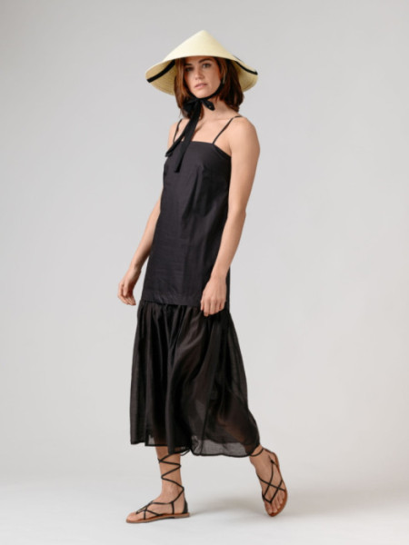 Vestido largo Tirantes Volante Bajo Negr