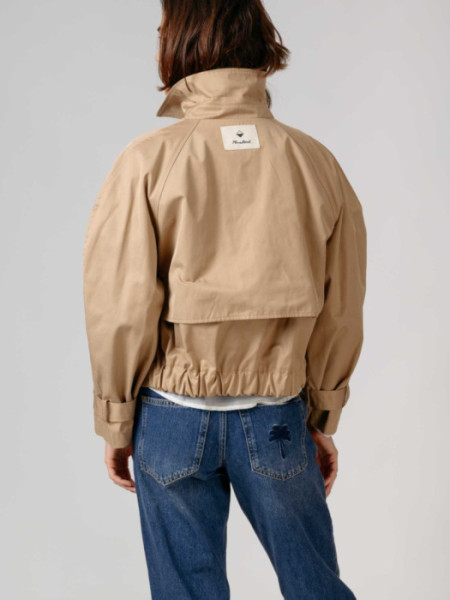 Gabardina Corta Doble Botonadura