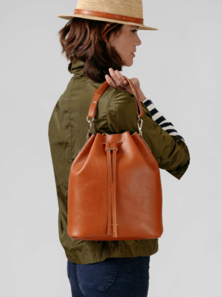 Bolso Cubo Grante Camel
