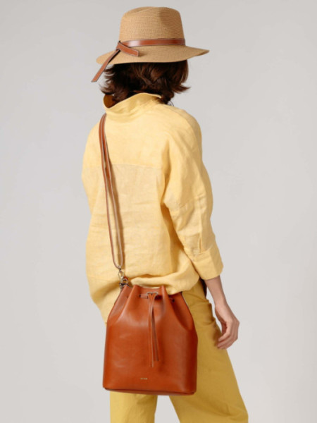 Bolso Cubo Grante Camel