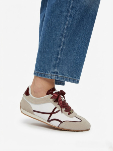 ZAPATILLA_BLANCA_CORDONES_RASO