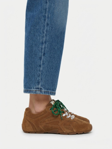 ZAPATILLA_ANTE_CORDONES