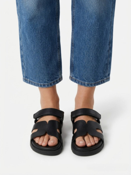 Sandalia Suelga Goma H Negra