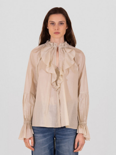 blusa romantica beige con volantes y puños especiales hecha envoile de algodon