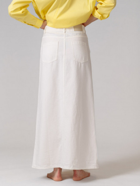 FALDA_MIDI_VAQUERA_CON_ABERTURA_BLANCO