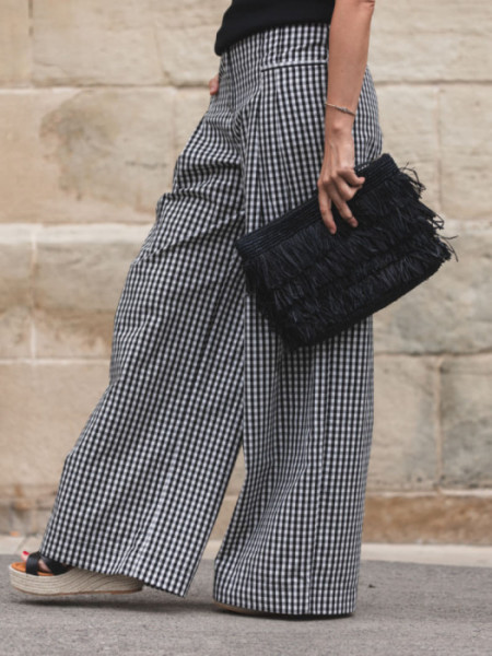 Cartera de Mano con Flecos Negro
