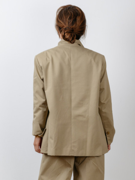 AMERICANA_CUADRADA_LONDRES_BEIGE AMERICANA_CUADRADA_LONDRES_BEIGE