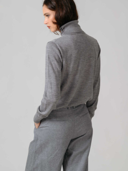 JERSEY_PUNTO_FINO_CUELLO_VUELTO_GRIS