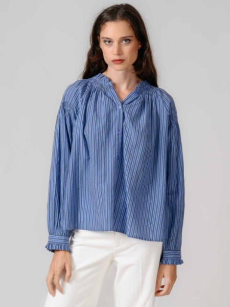 BLUSA_CUELLO_ROMANTICO_RAYAS_AZULES