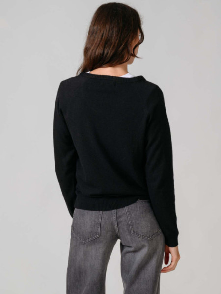 JERSEY_NIGATA_CUELLO_PICO_NEGRO JERSEY_NIGATA_CUELLO_PICO_NEGRO