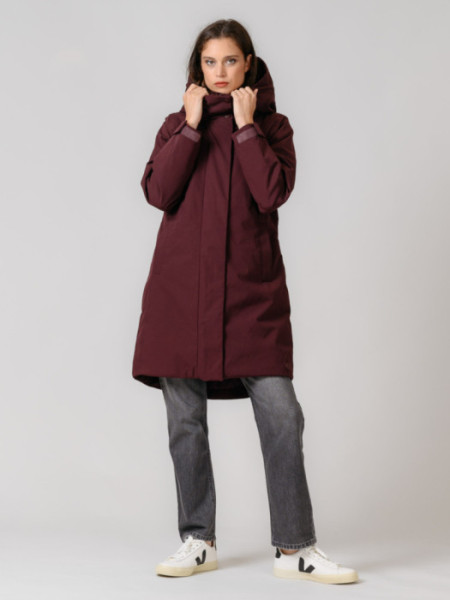 PARKA_BASICA_CUATRO_BOLSILLOS_GRANATE